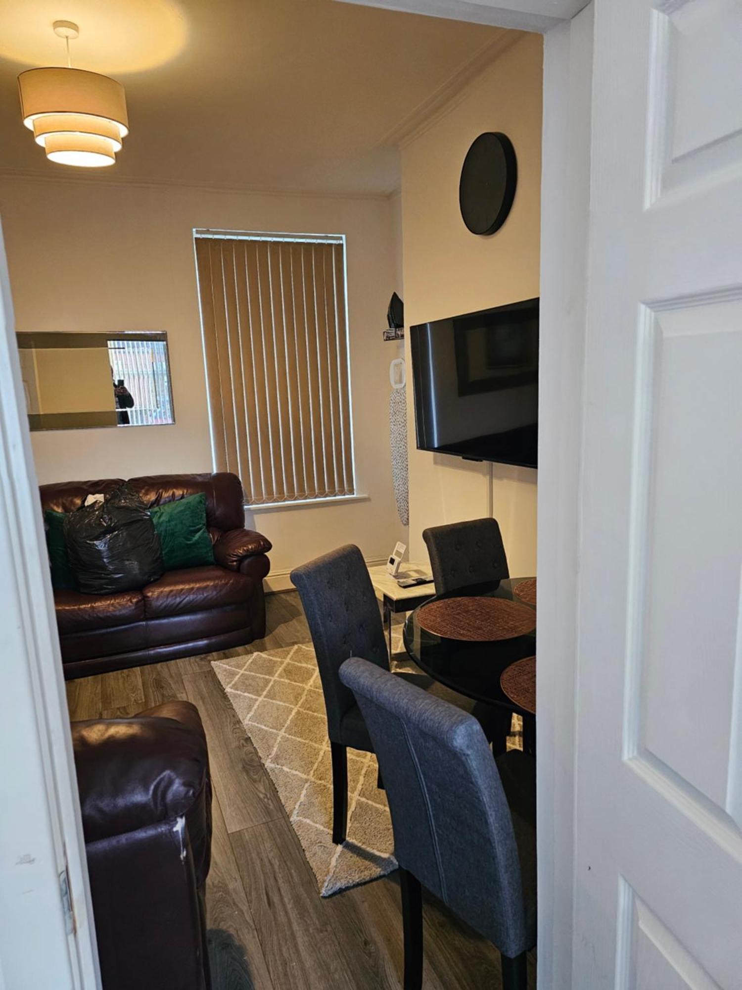 The Richmond Apartment