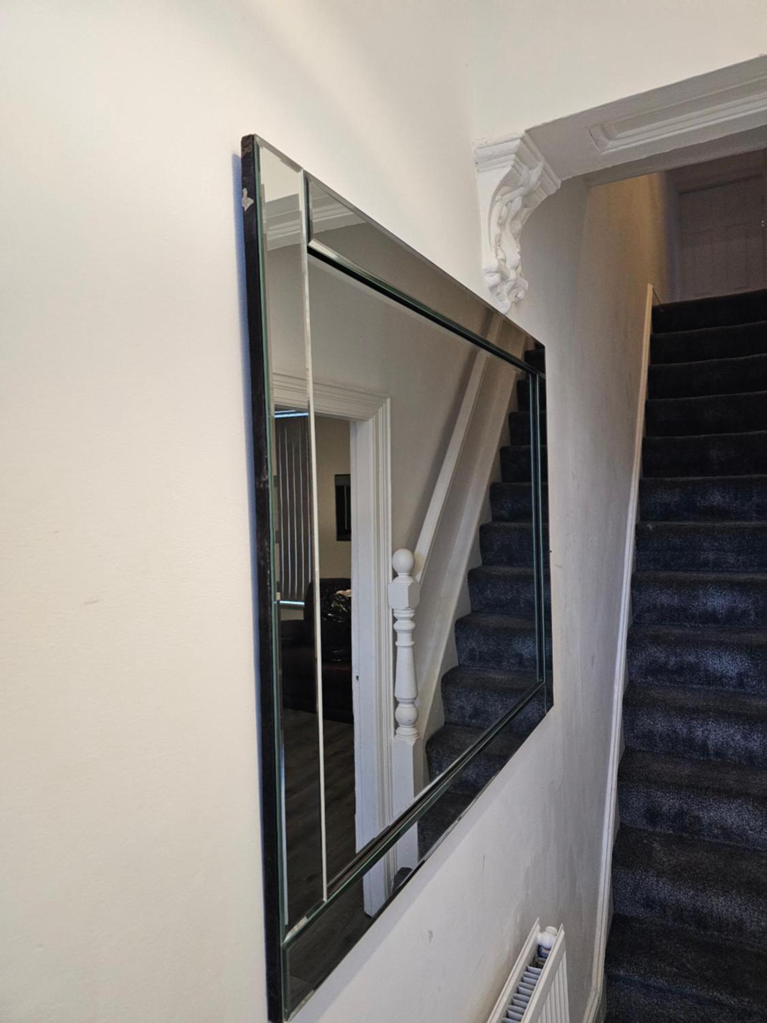 The Richmond Apartment *